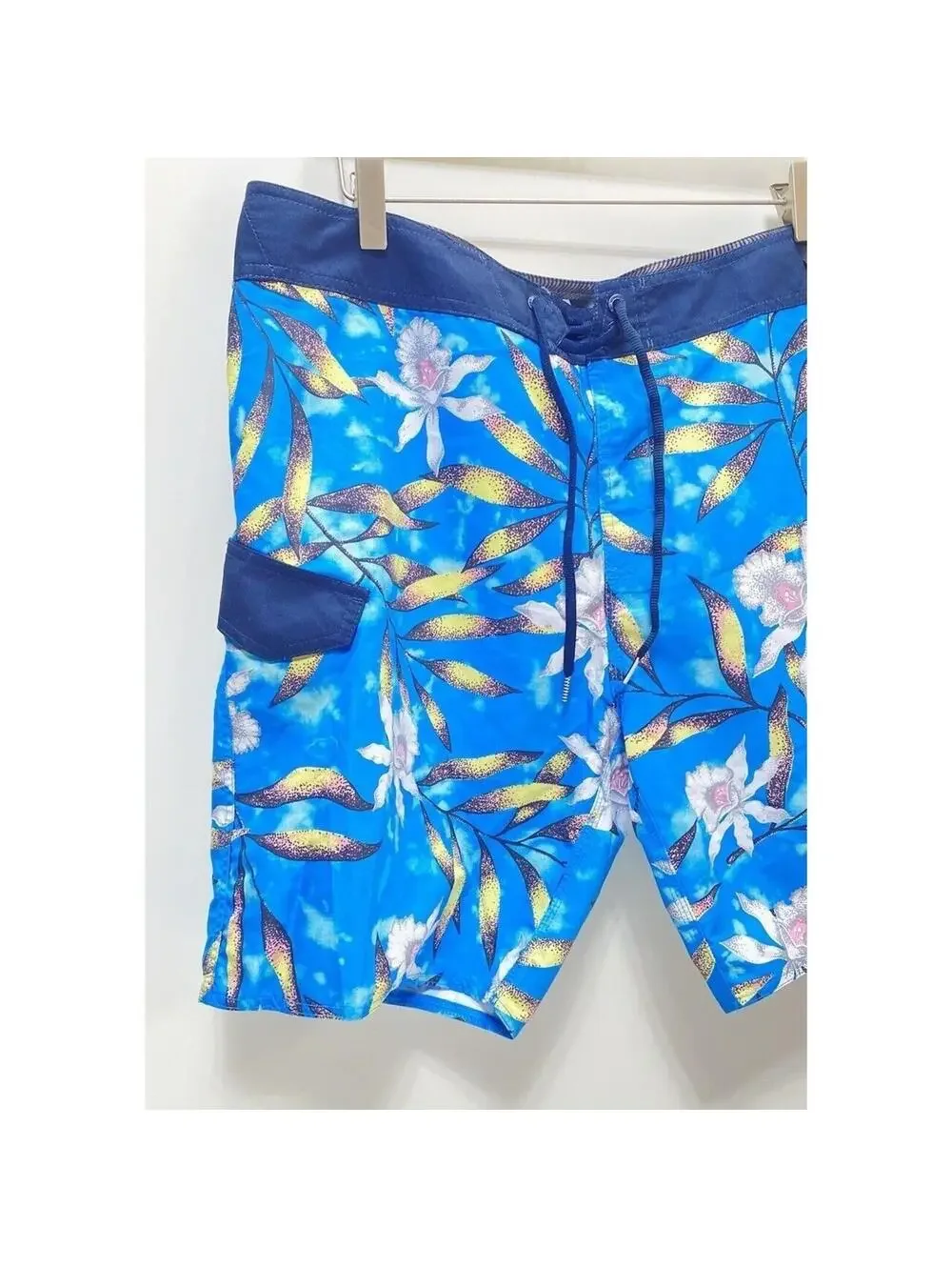 Mens Blue Swim Trunks Bathing Suit Bottoms Swimsuit Floral Brand New